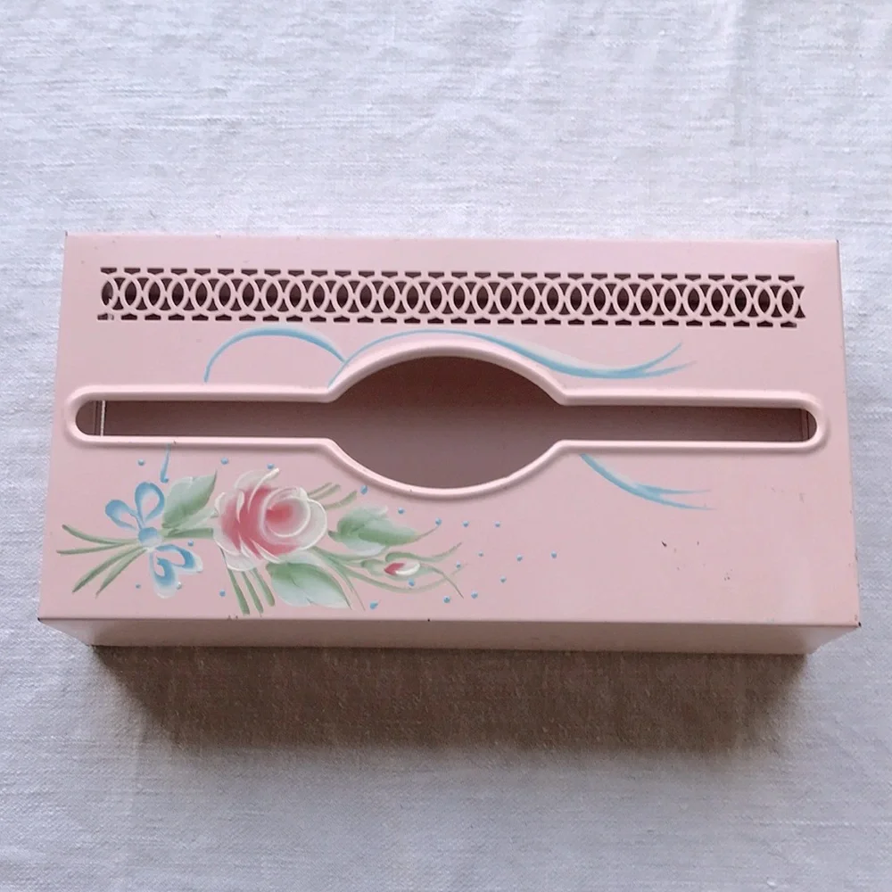 Antique Pink Floral Tissue Box Cover